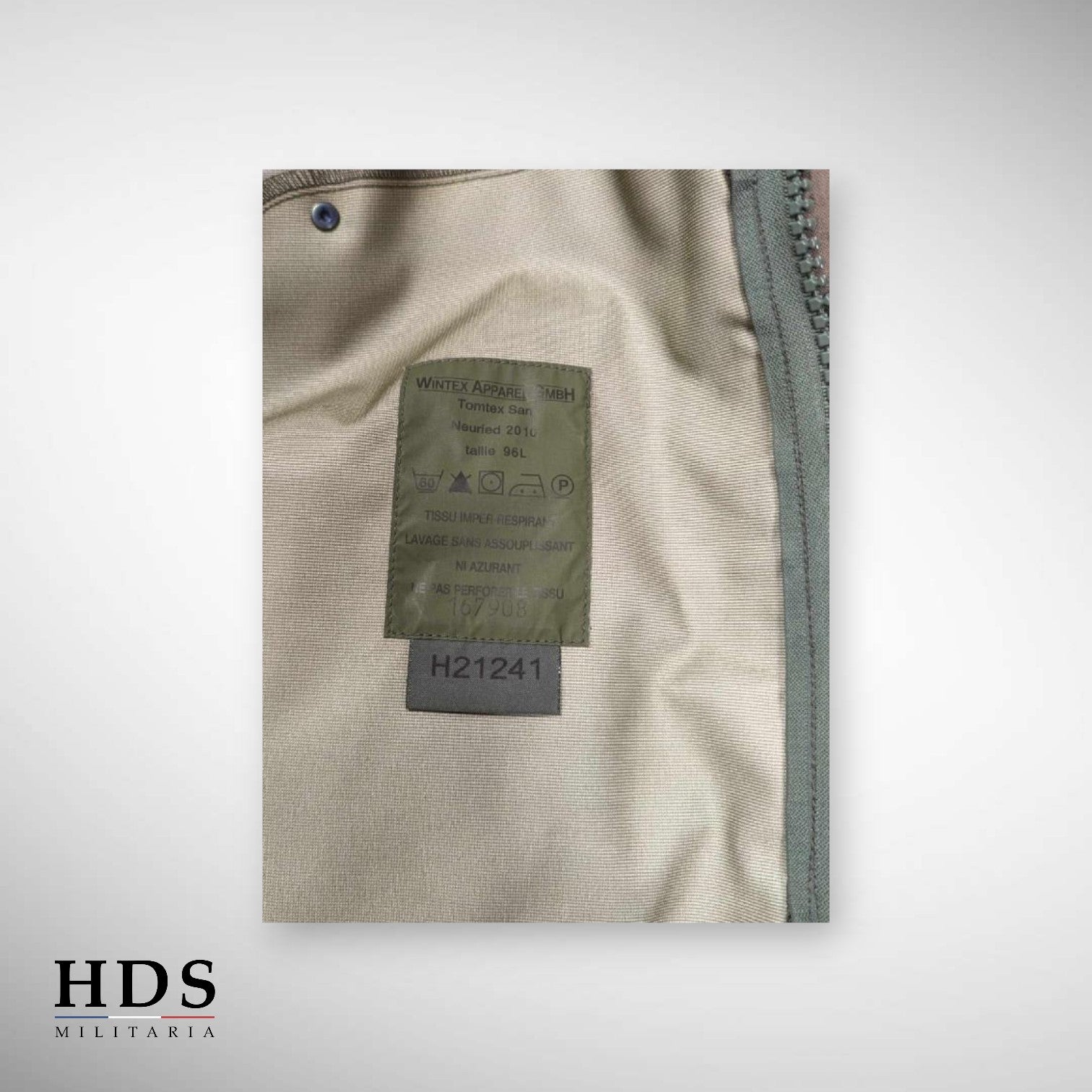 Goretex Parka Size 96L