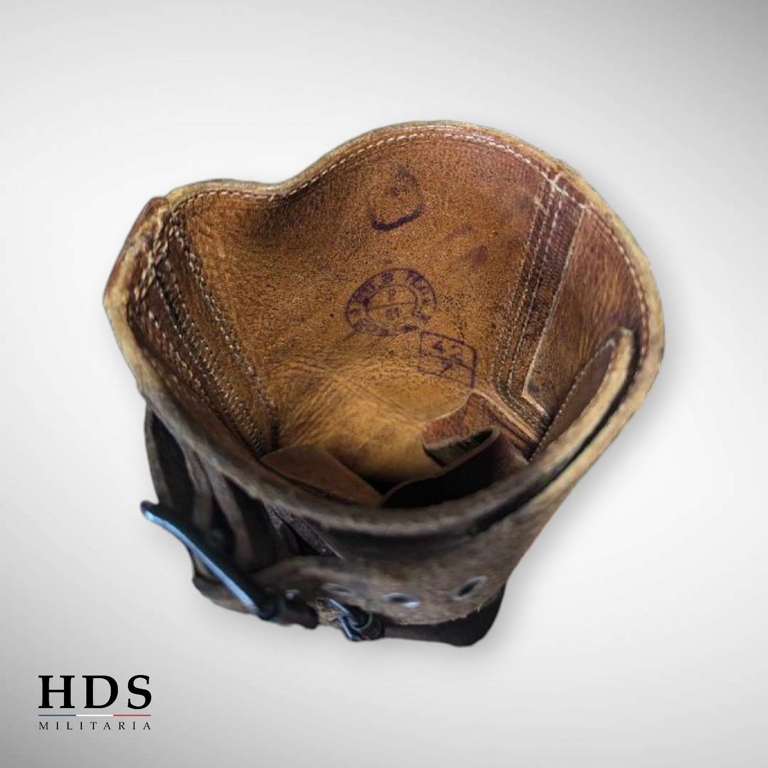 Pair of m61 size 42 chap boots