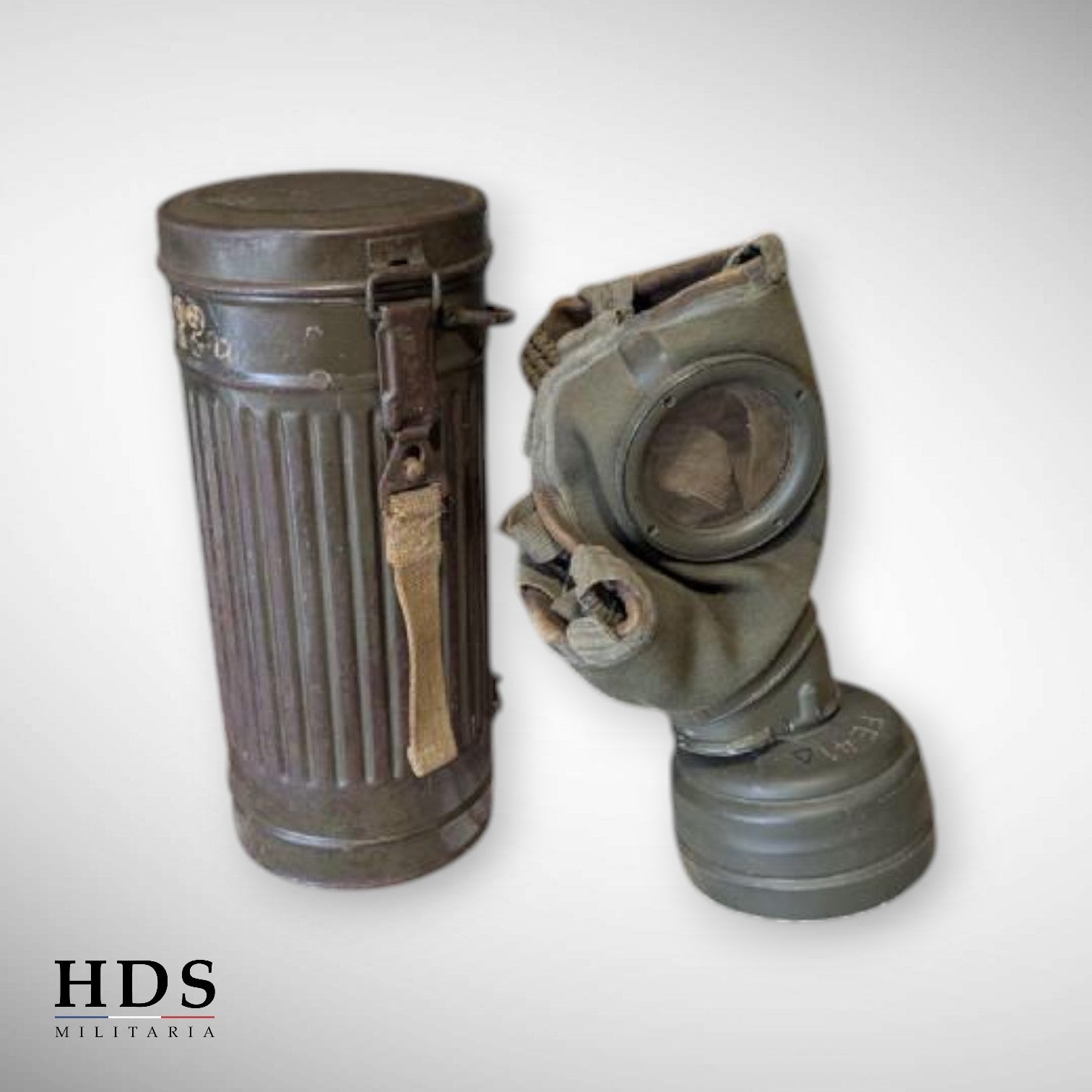 German gas mask ww2 named Grenadier
