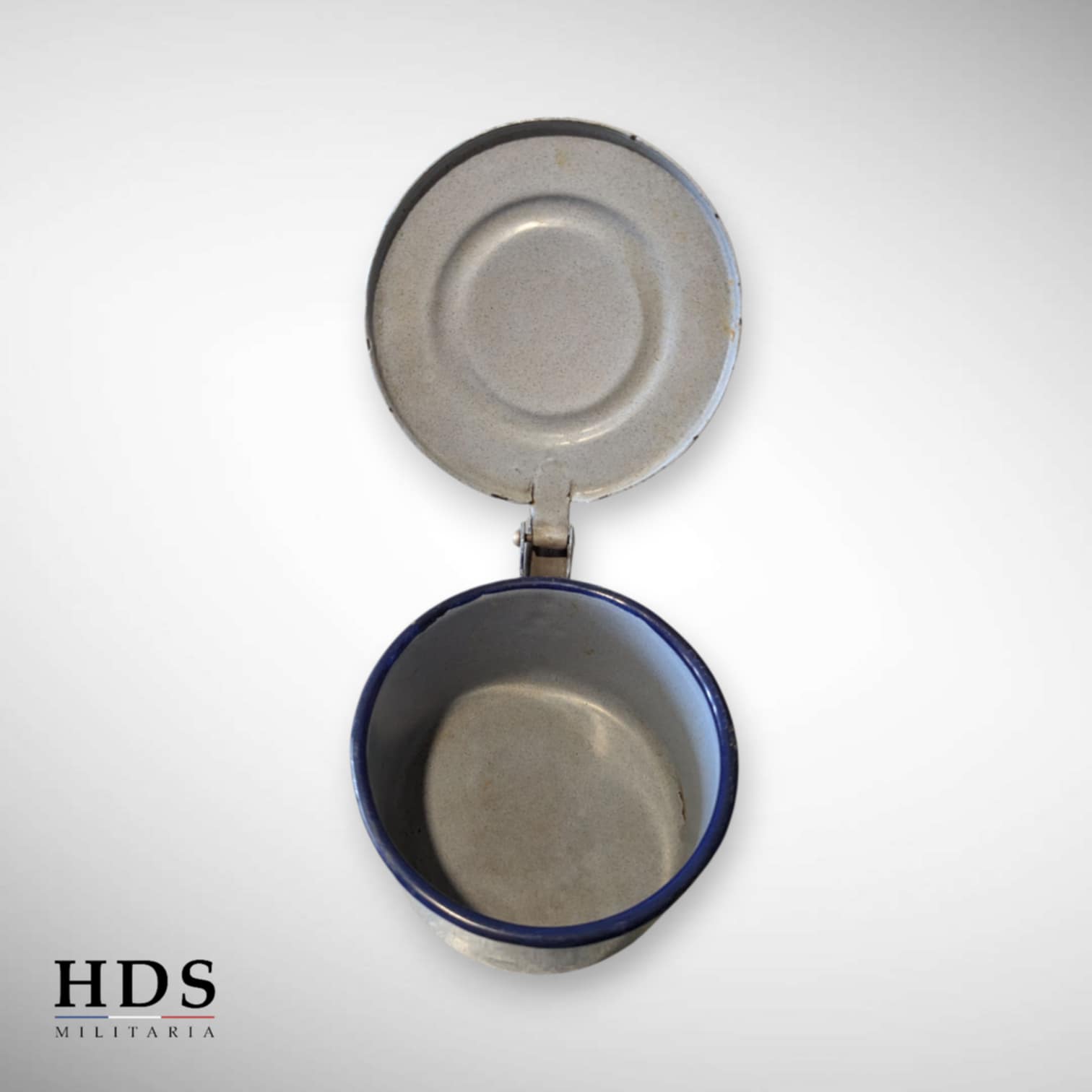 bassin + tasse émaillés ww1