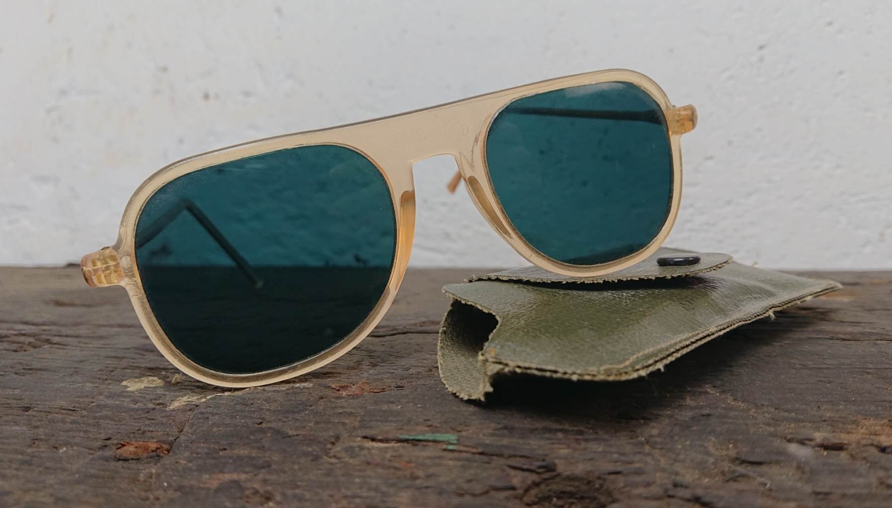militaria : Paire de lunettes de soleil Solarex 1944 / Pair of US ww2 sunglasses