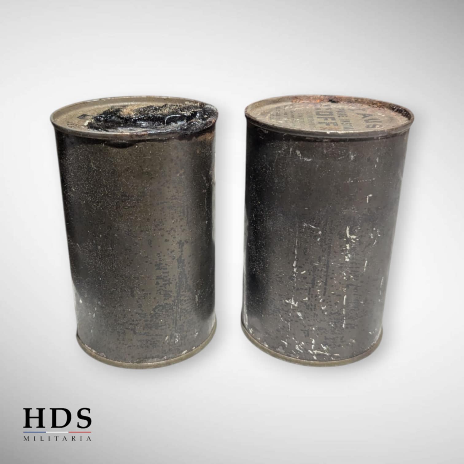 Deux boîtes de café pleines US ww2