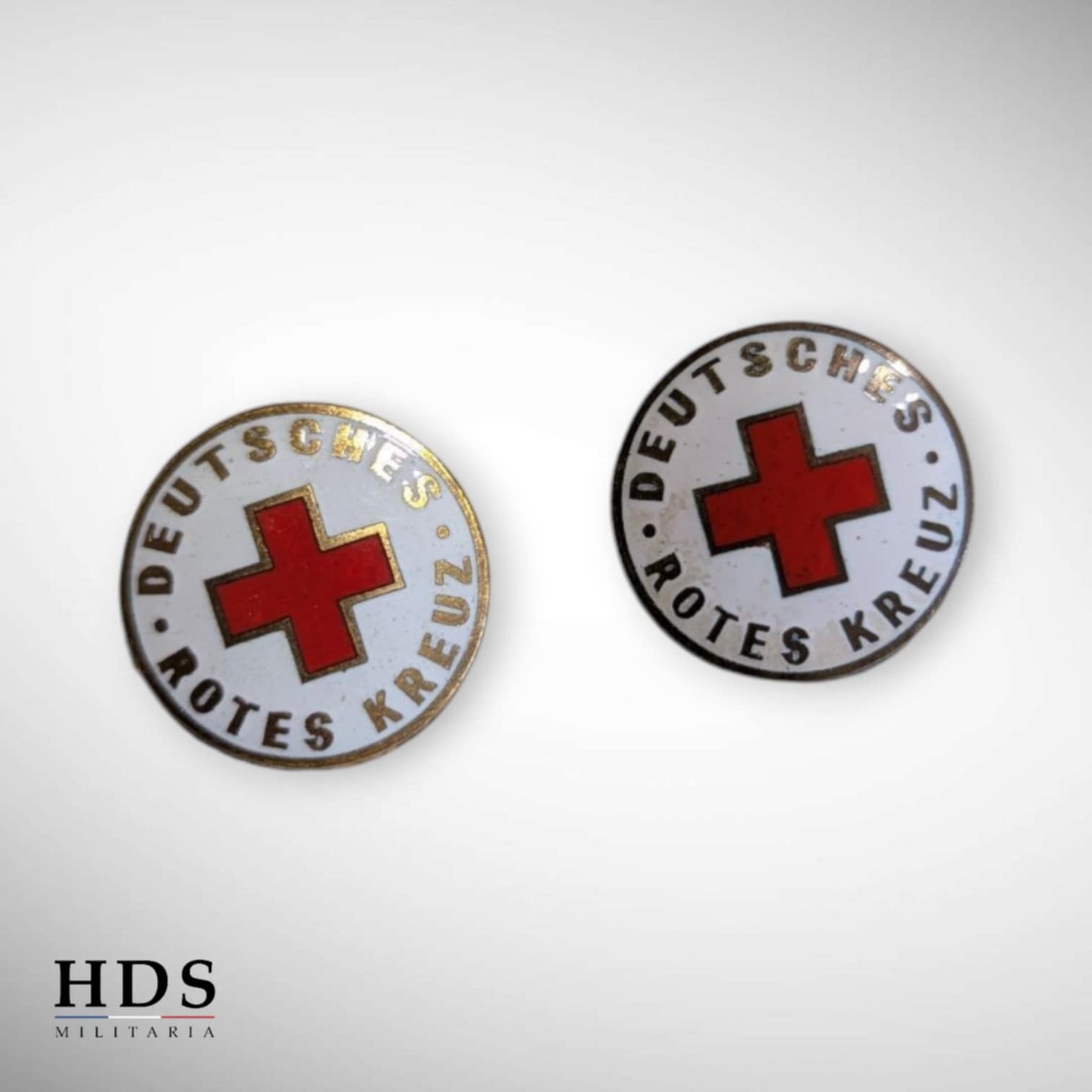 Insigne Allemand ww2 DRK Croix Rouge