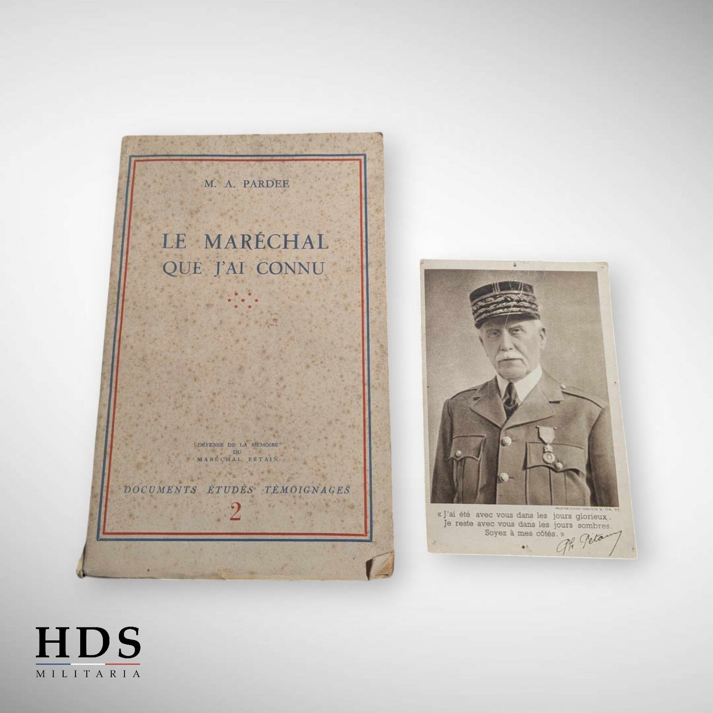 Livre et carte postale Maréchal Pétain ww2