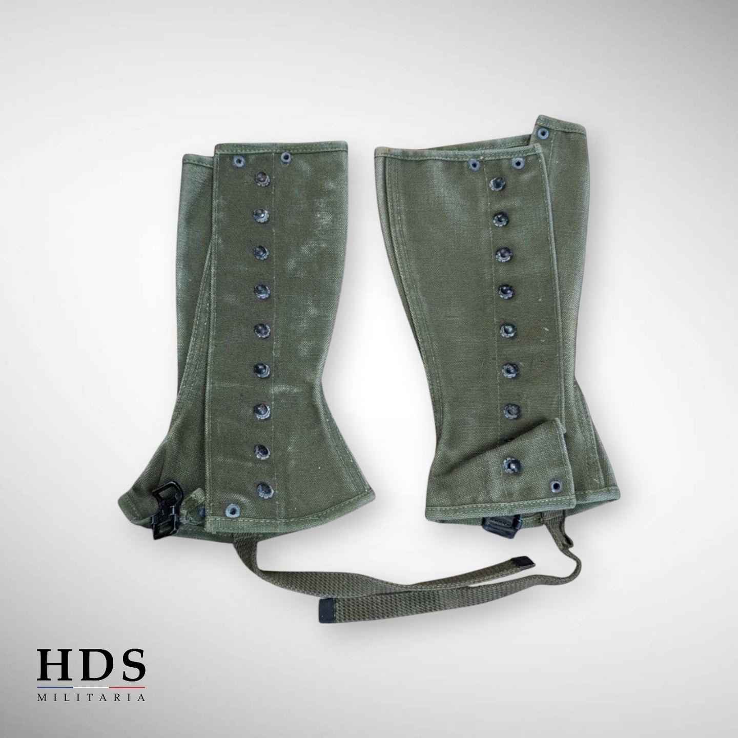 Pair of US WW2 1R 1944 gaiters