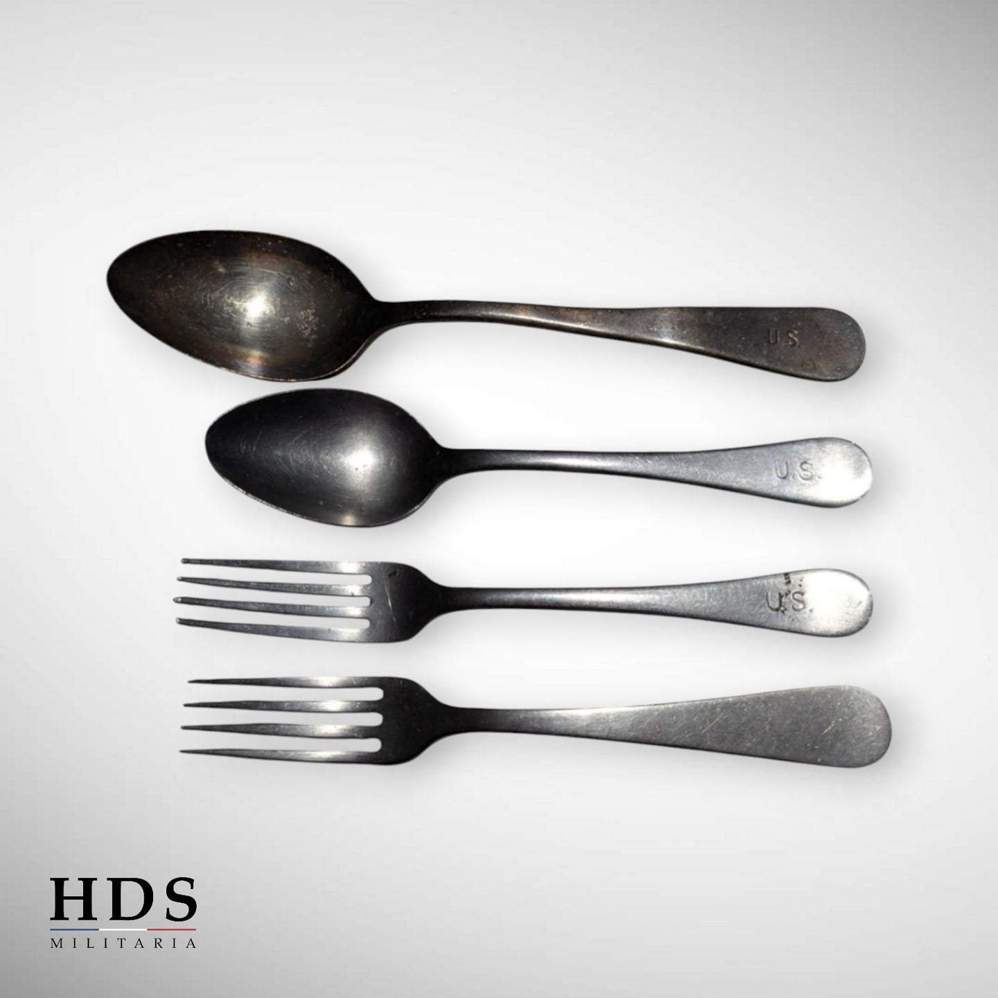 Set of 4 US WW2 cutlery