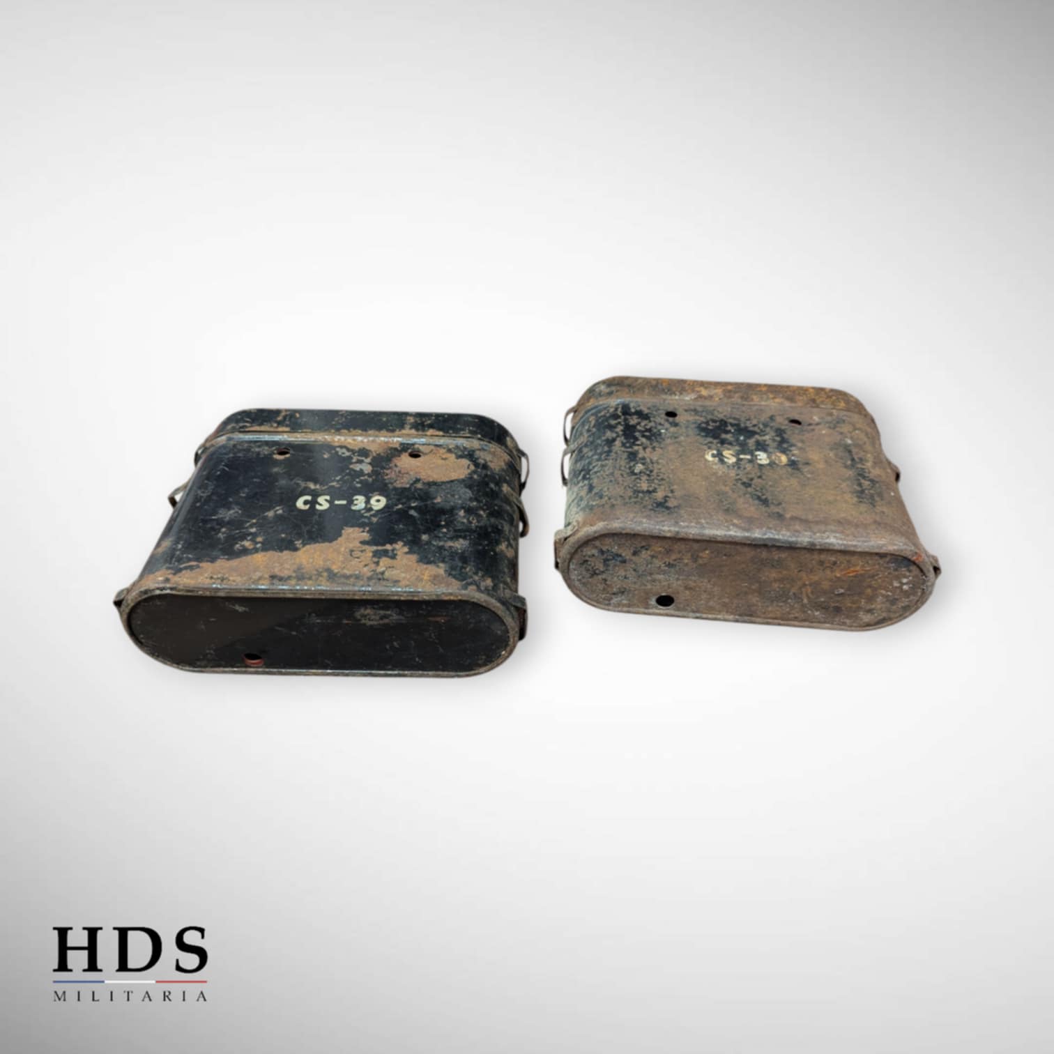 Lot boîtes pour piles / Batteries US ww2 modèle CS-39