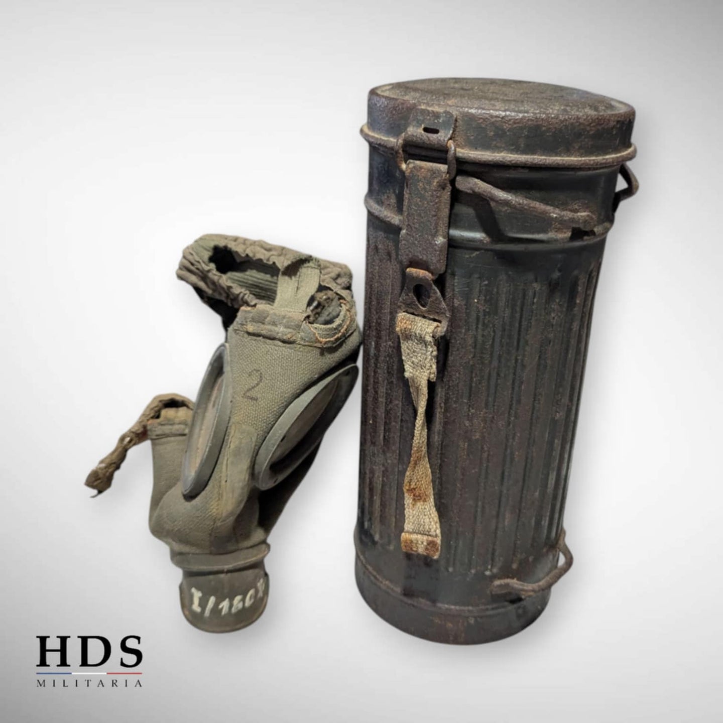 Masque à gaz allemand ww2 sans cartouche nominatif