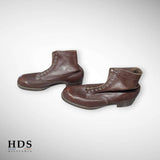 Pair of SOC 1946 T42 boots