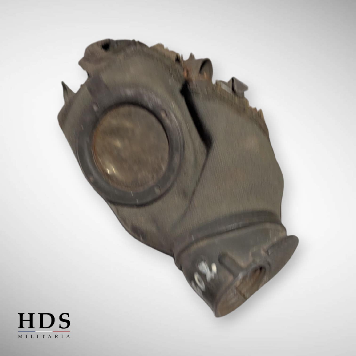 Masque à gaz allemand ww2 sans cartouche nominatif