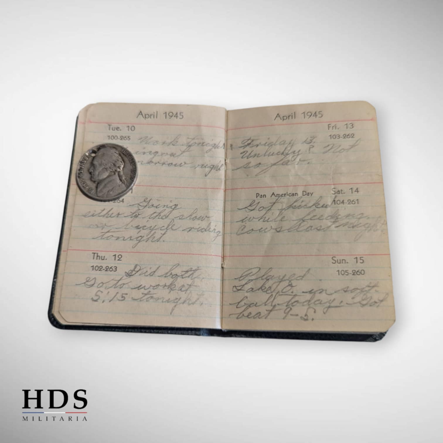 Agenda US ww2 1945 + Monnaie pendentif