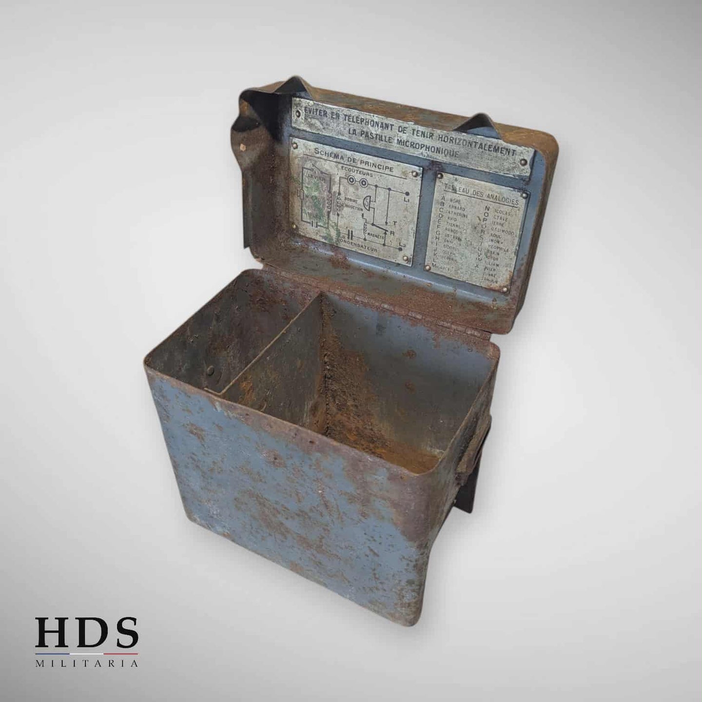 Boîtier téléphone TM 32 France 40 ww2
