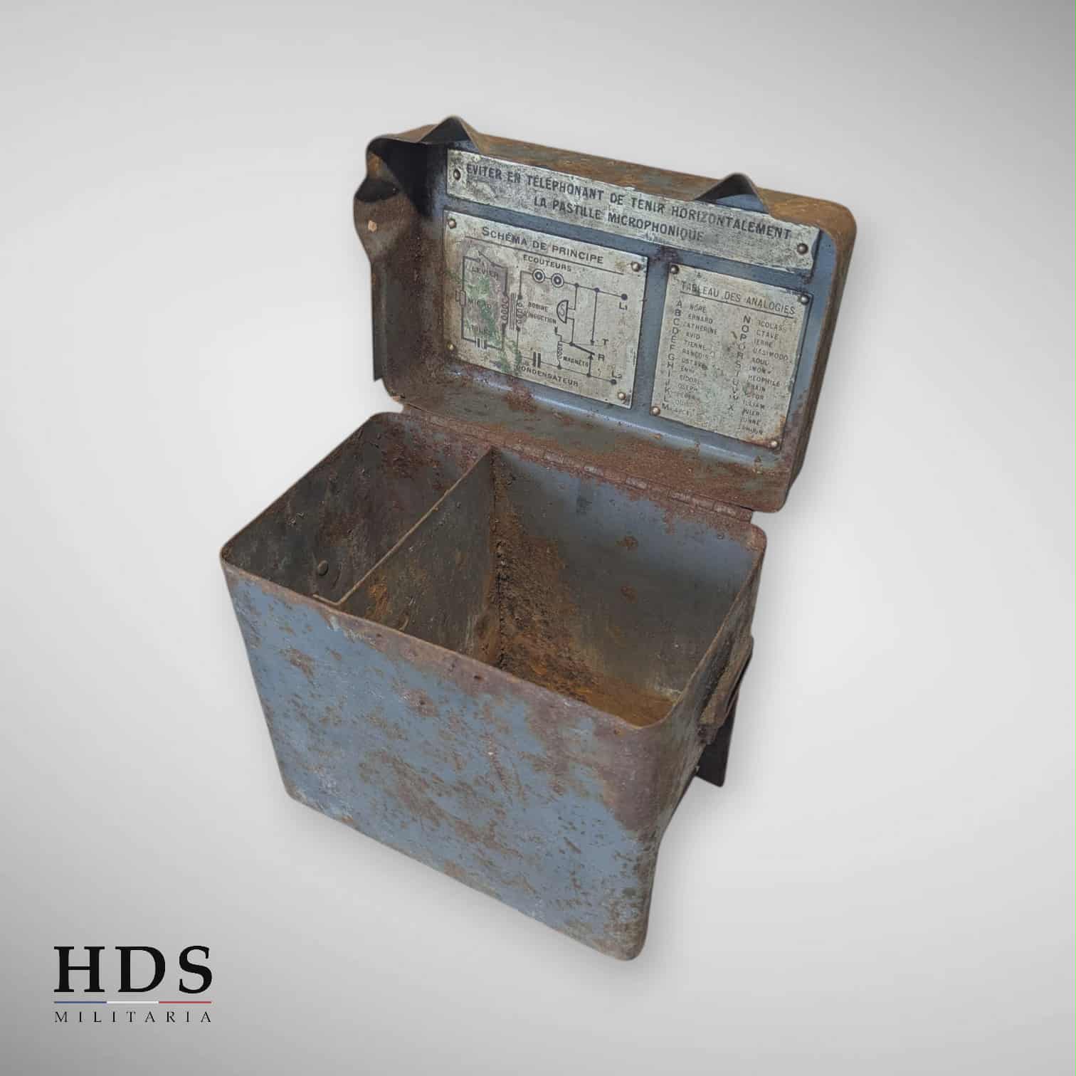 Boîtier téléphone TM 32 France 40 ww2