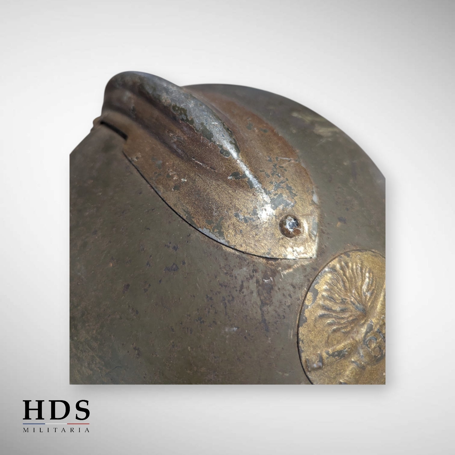 Casque Adrian m26 artillerie France 40 ww2