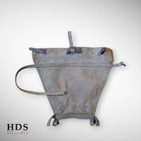 Triangle pack carrier US WW2