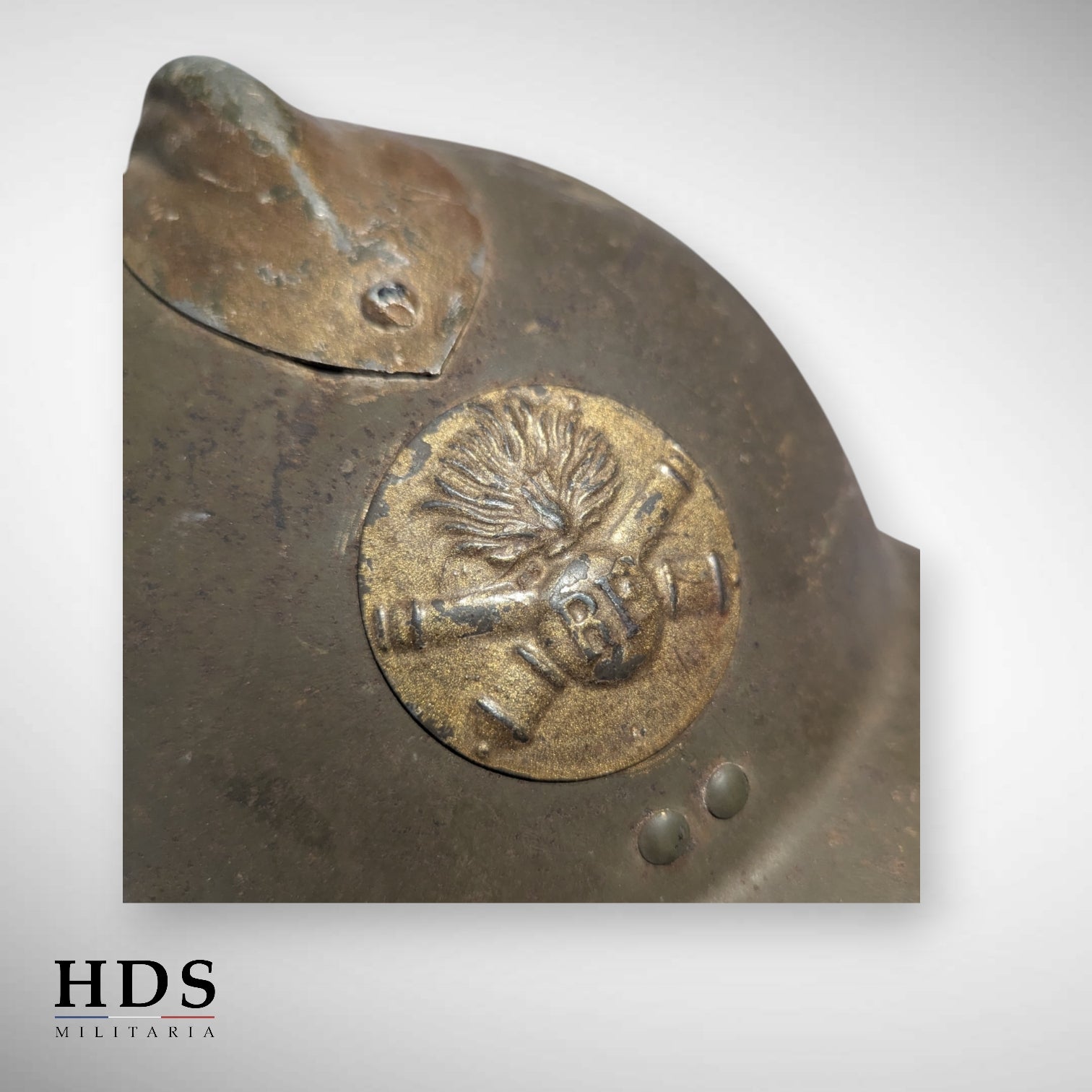 Casque Adrian m26 artillerie France 40 ww2