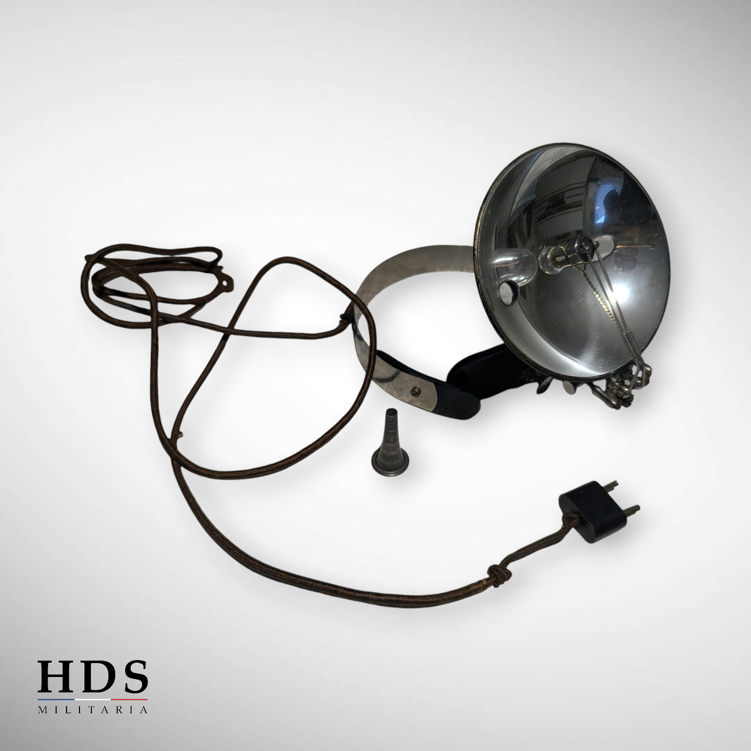 Surgeon lamp France 40 medical ww2