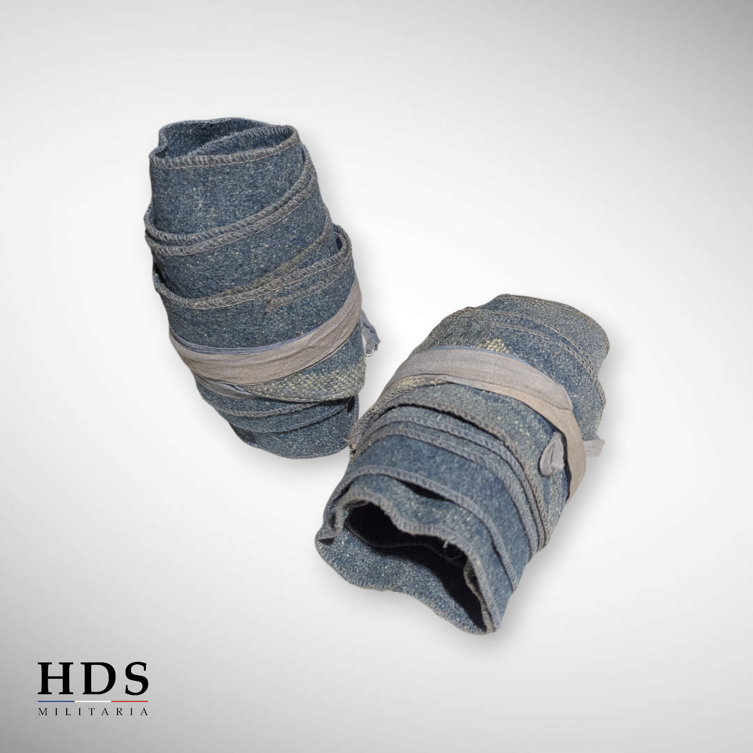 Pair of horizon blue WWI puttees