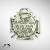 Insigne journée du poilu 1915 ww1