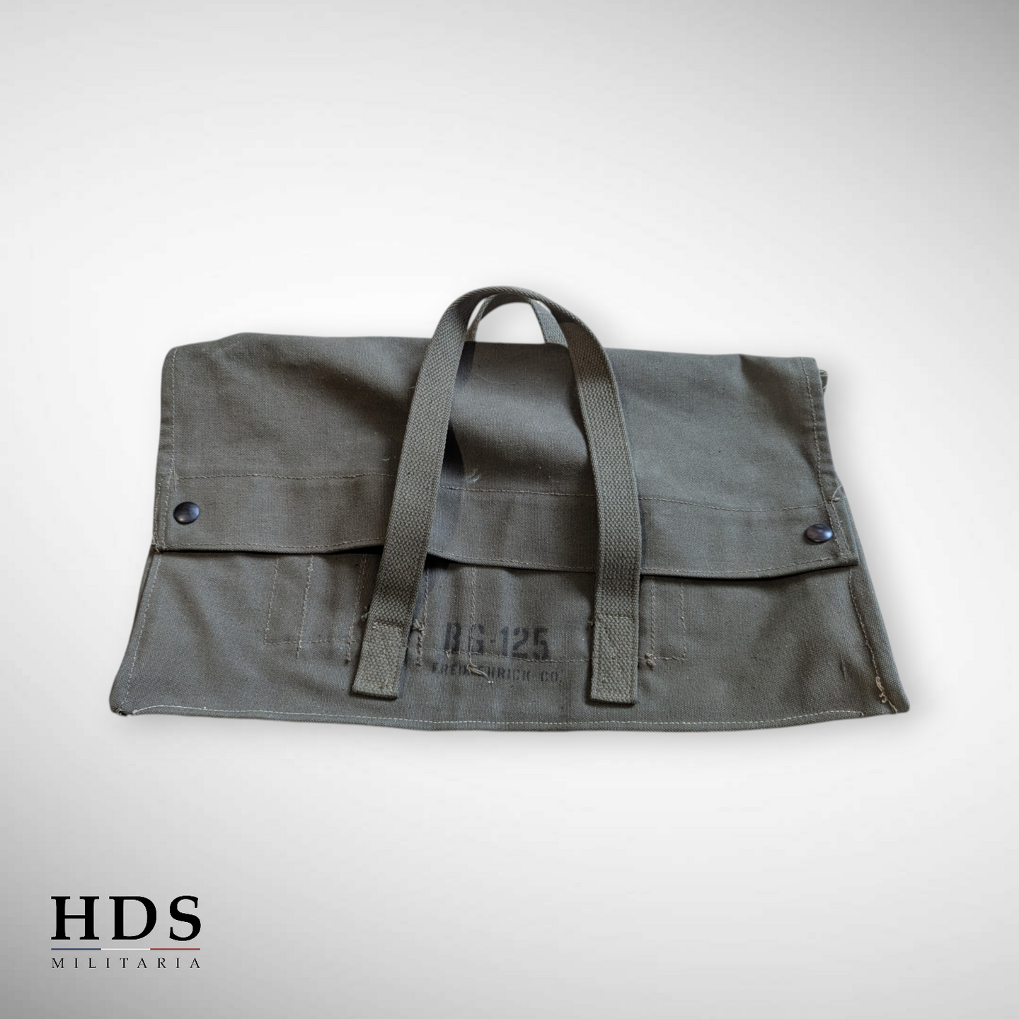 Sac BG 125 antennes jeep US ww2