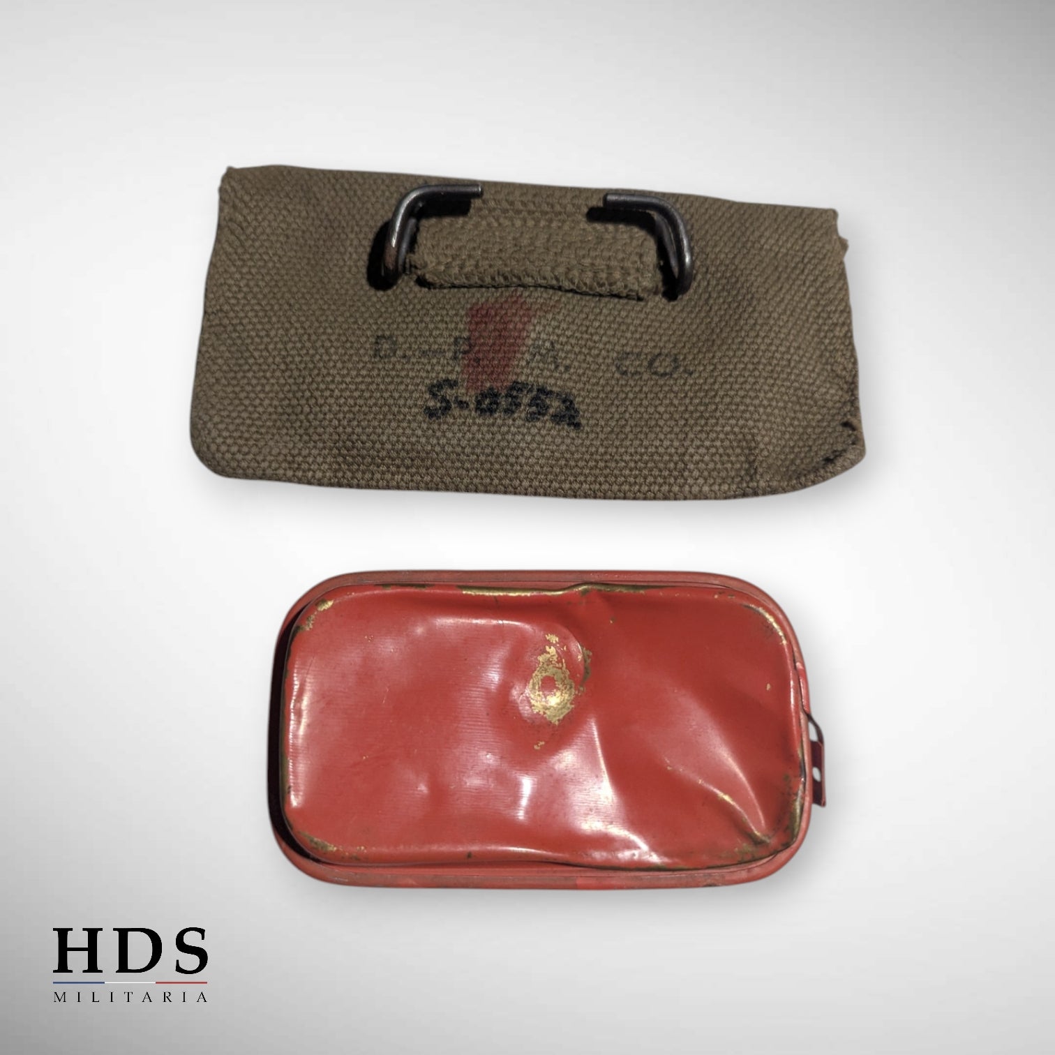 Pochette à pansement US ww2 + pansement rouge