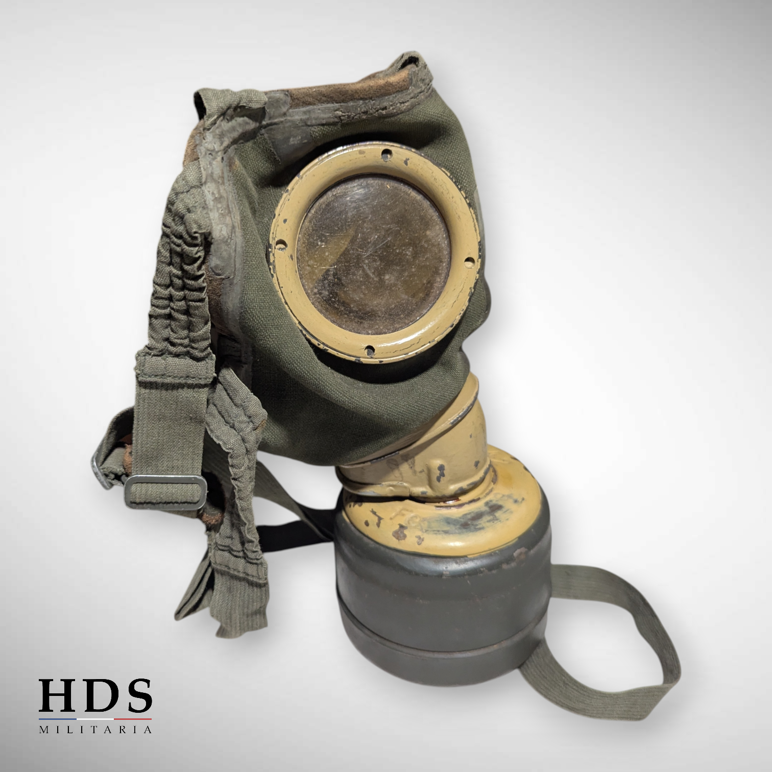 German WWII 1940 gas mask