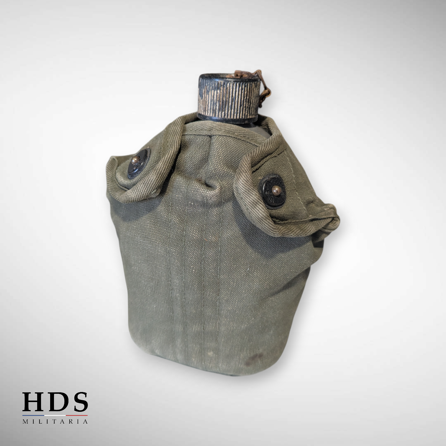 Complete US WW2 canteen