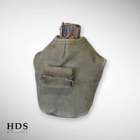 Complete US WW2 canteen