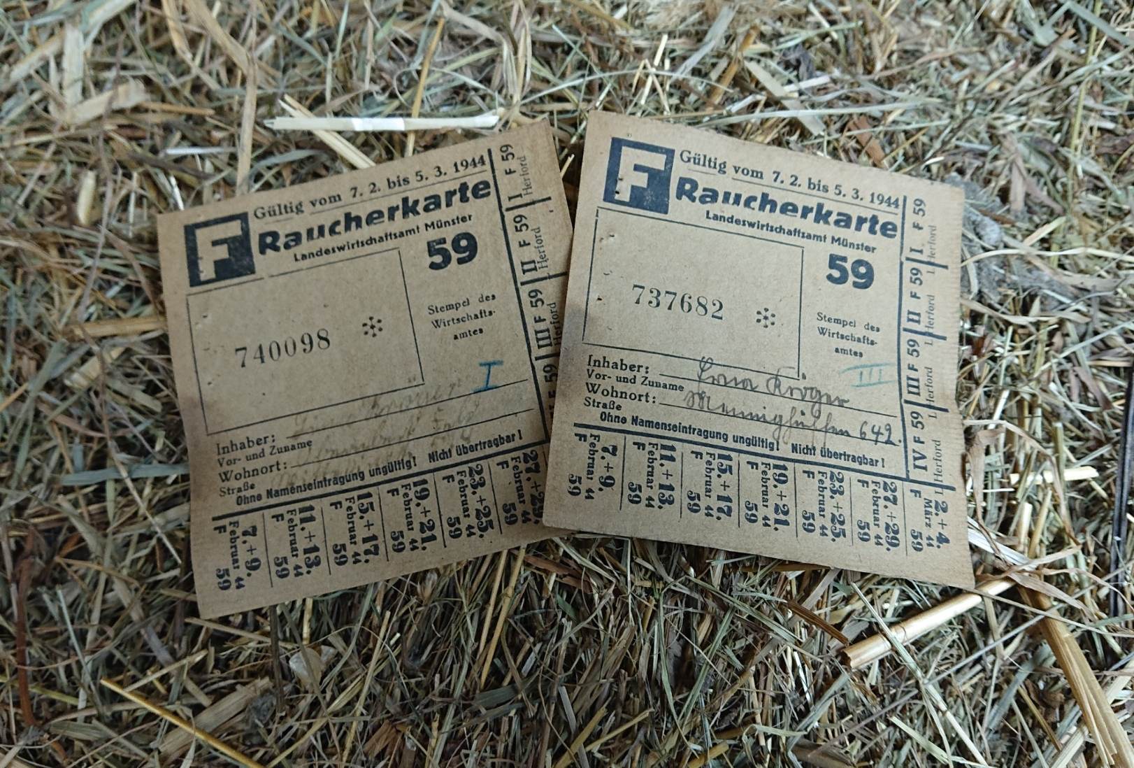 militaria : Tickets de ration Tabac allemand 1944 / ww2 German Tobacco ration tickets