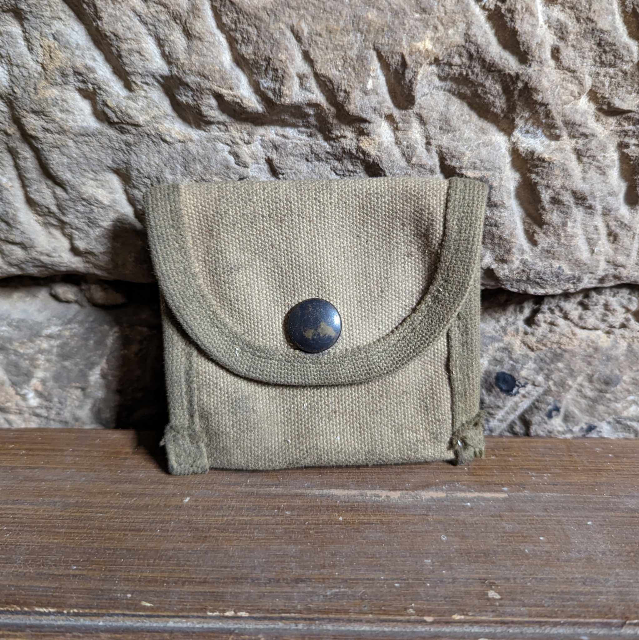 militaria : Pochette accessoires Thompson US / ww2 machine gun accessories pouch
