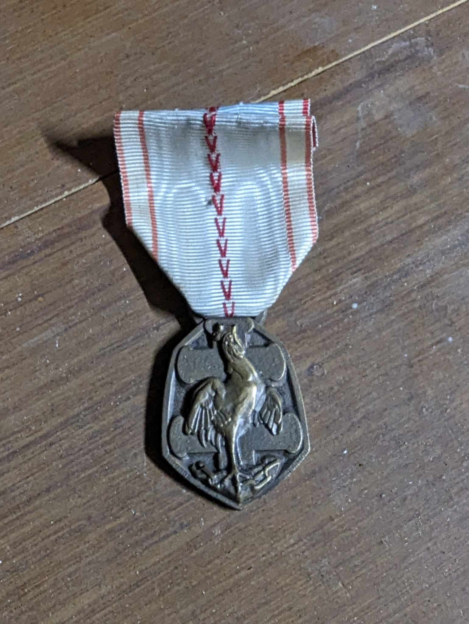 militaria : Médaille commémorative 1939-1945 / french ww2 medal