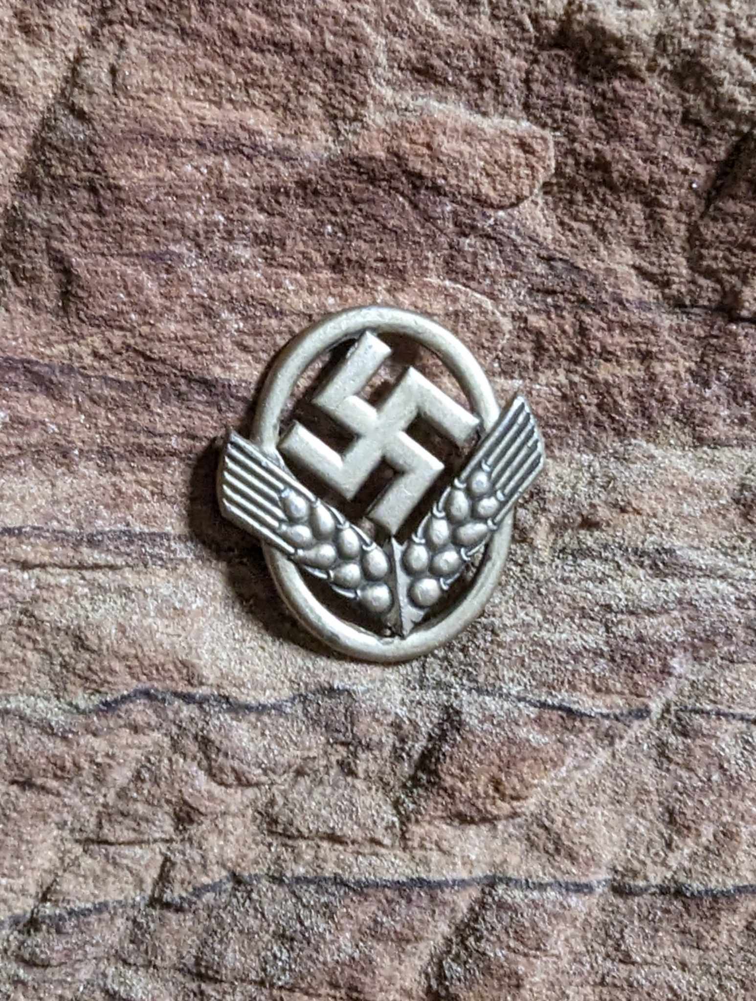 HdS Militaria Insigne de casquette RAD / ww2 Reich Arbeit Dienst cap badge