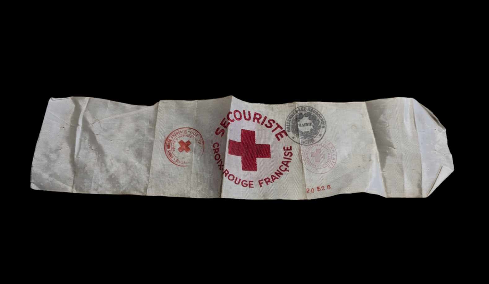 militaria : Brassard Croix Rouge Française Lille / French red cross armband