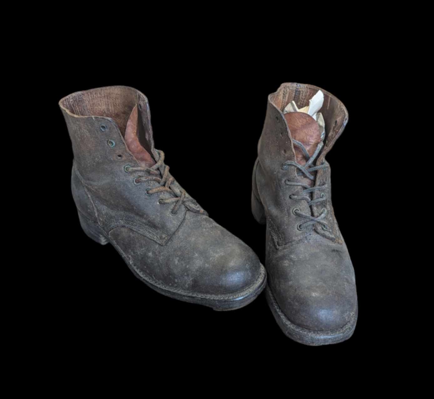 militaria : Paire de brodequins m45 / French 1945 shoes