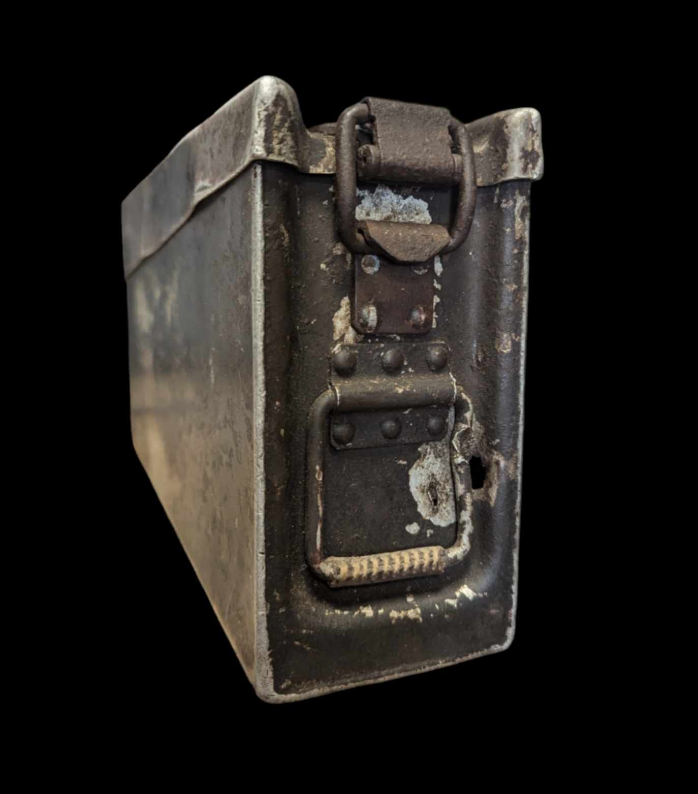 militaria : Caisse MG aluminium impactée 1939 / ww2 german box battle damaged