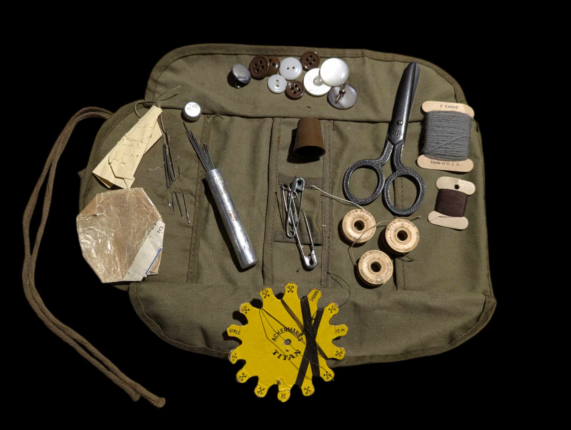 militaria : Trousse de couture US ww2 / US sewing kit