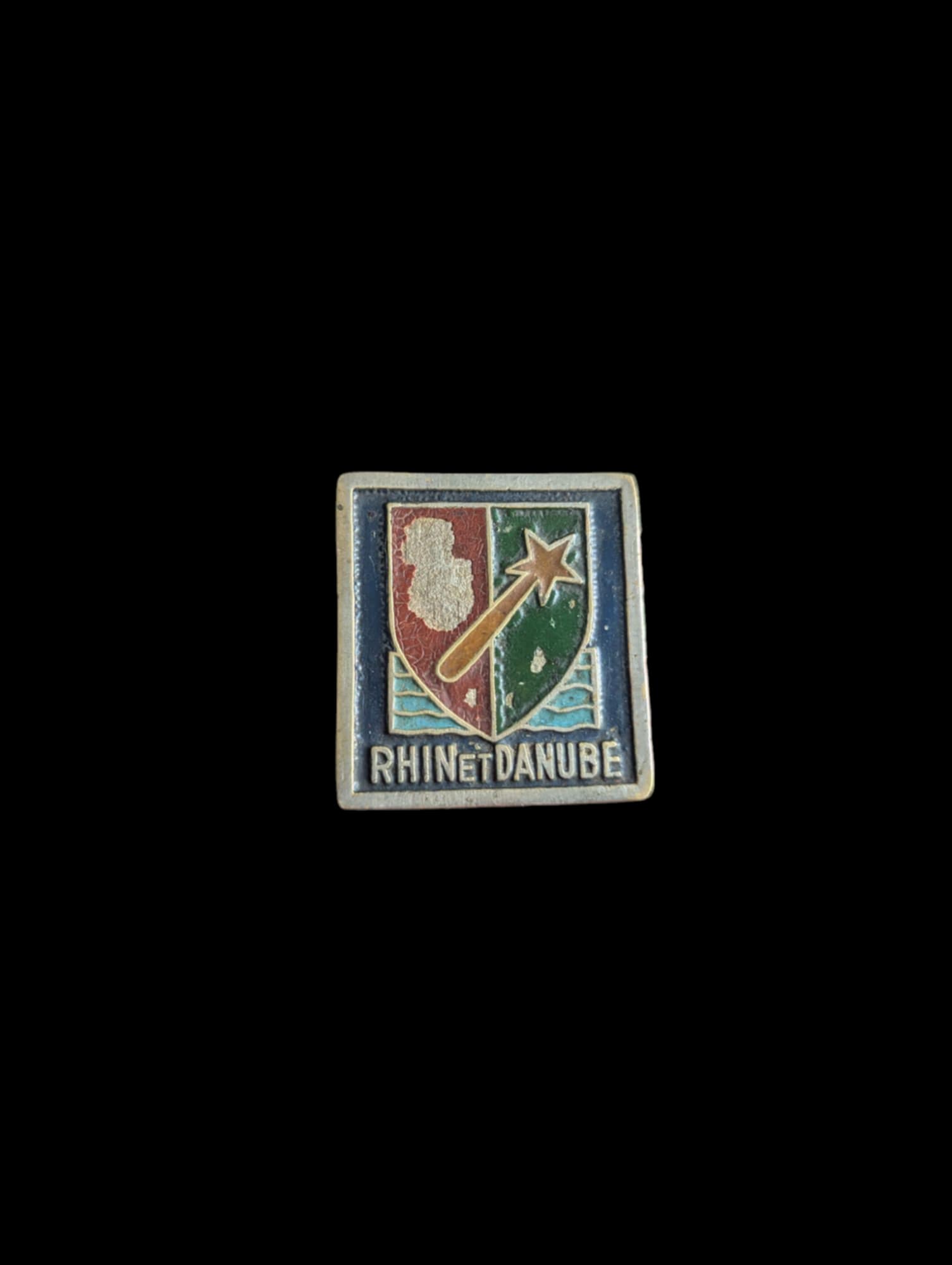 militaria : Insigne Rhin Danube / French ww2 insigna